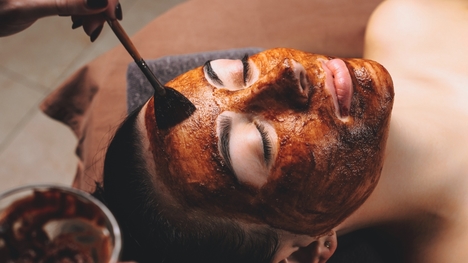 DIY detoxikačná pleťová maska s kakaom a kávou: Oplatí sa vyskúšať!