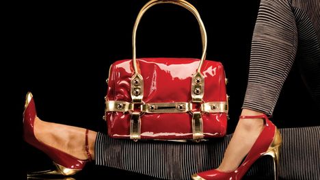 Čo si muži myslia o ženských kabelkách?