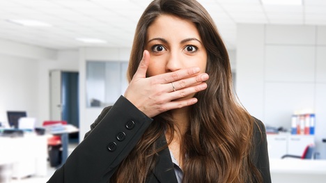 Tieto signály upozorňujú na hroziaci zápach z úst: Poznáš ich všetky?