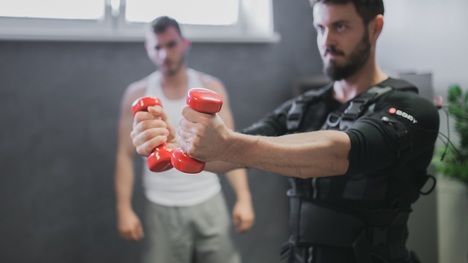Nový trend vo fitness svete: Vieš, čo je EMS tréning?