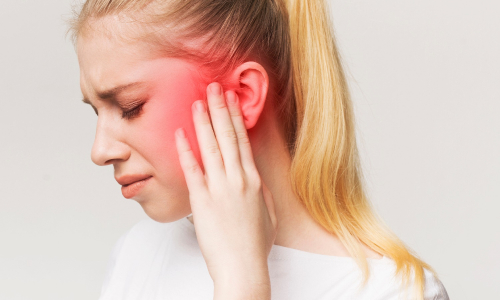 Čo spôsobuje problémy so sluchom? Pozor, môže to byť vážne!