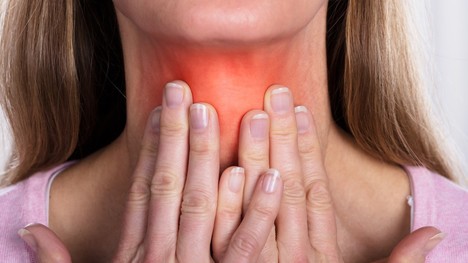 Gravesova-Basedowova choroba – aké príznaky upozorňujú na autoimunitnú poruchu štítnej žľazy?
