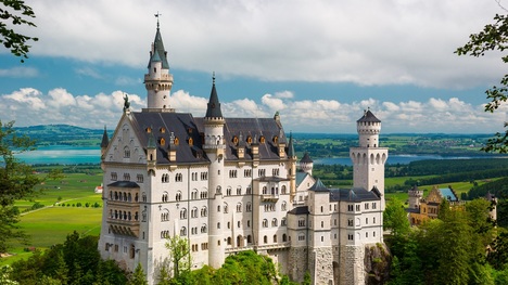 Navštívte s nami svetové hrady a zámky: Ktoré sú tie najkrajšie?