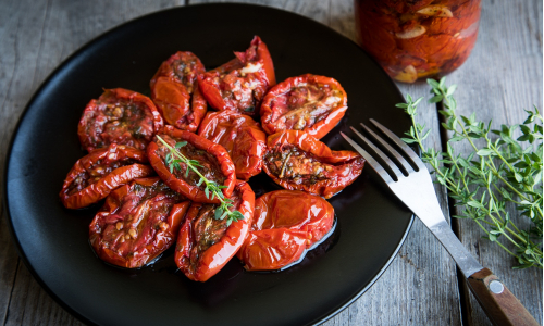 Recept na sušené paradajky v náleve: Na nerozoznanie od drahých z obchodu!