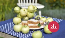 Hnetený jablkový koláč ako od babičky - KAMzaKRASOU.sk