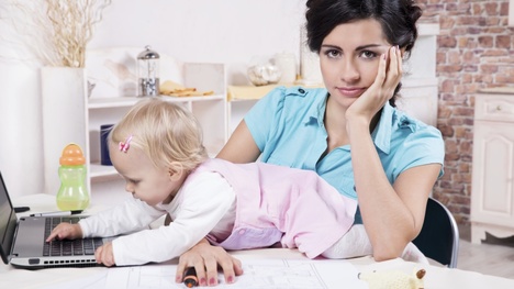 Ako nestratiť pracovné návyky na materskej dovolenke