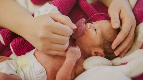 Pomôžme najkrehkejším: Predčasne narodené bábätká si zaslúžia špeciálnu starostlivosť