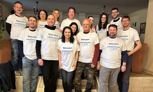 „Starostlivosť nielen o pokožku“: Spoločnosť Beiersdorf predstavuje prvý celosvetový dobrovoľnícky deň