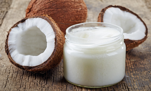 Hýčkajte sa ako Kleopatra: Je čas skúsiť peeling kokosovým mliekom!