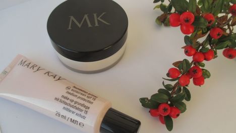 TEST: Mary Kay - Primer pod make-up & transparentný púder