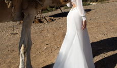 Moderné a chic svadobné šaty LORENZO ROSSI
