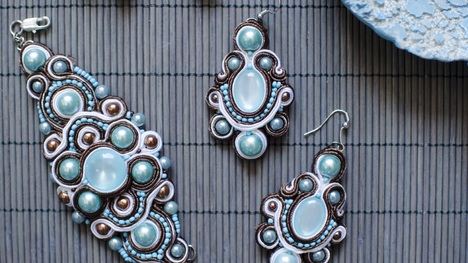 Šujtášové šperky: Spoznaj jedny z najobľúbenejších ozdôb!