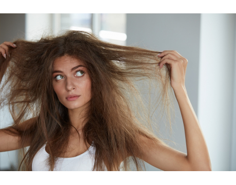 Tipy na ošetrenie vlasov po zime: Skús to takto jednoducho!
