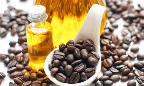 Ako našu krásu podporí kávový olej? Famózne, čo všetko dokáže!