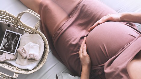 Tehotenstvo si zjavne užíva: Táto žena je tehotná už 14 rokov!