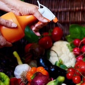 DIY čistiaci prípravok na ovocie a zeleninu – stačia ti naň 3 suroviny!