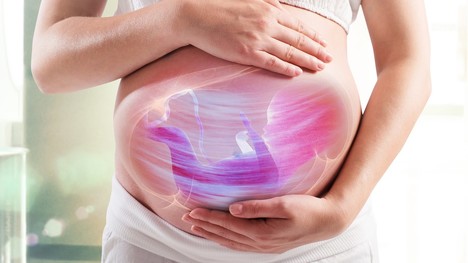 Ako prebieha amniocentéza? Čo o vyšetrení vedieť a aké sú riziká?