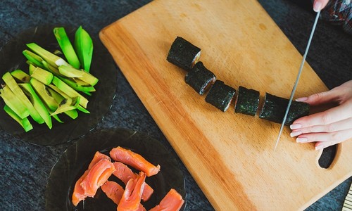 Ako na domáce sushi? Tieto tipy a triky ti pomôžu!