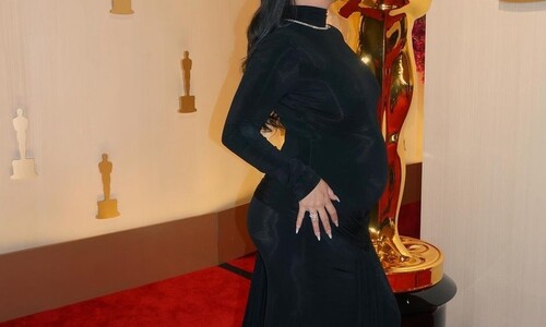 Veľké prekvapenie na Oscaroch 2024 – ktorá známa herečka odhalila tehotenské bruško?