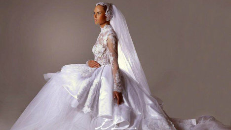 Extravagantné svadobné šaty z dielne IS Design House