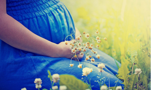 Bylinky v tehotenstve: Vieš, ktoré ti môžu uškodiť a ktoré pomôcť?
