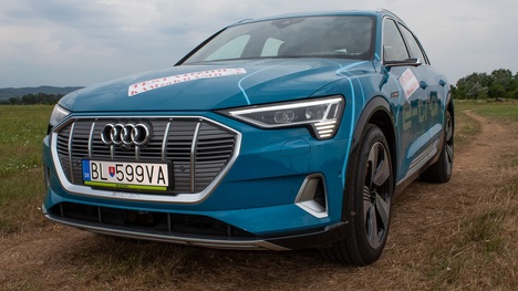 Ženský pohľad na: Audi e-tron advanace 55 quattro a netradičný víkend