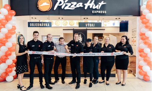 Prvá reštaurácia Pizza Hut Express v Bratislave - už otvorená!
