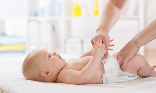 Výber správnych plienok pre bábätko je dôležitý! Aké by mali mať vlastnosti?