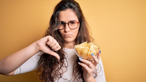Závislosť na nezdravých potravinách: Ako ju ukončiť?