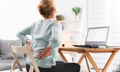 Bolesť bedrového kĺbu pomôže zmierniť cvičenie: 3 ideálne cviky