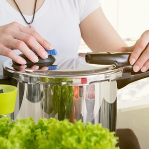 Rýchle varenie v tlakovom hrnci – TOP recepty, ktoré s ním musíš vyskúšať!
