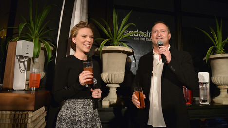 Scarlett Johansson ako tvár značky SodaStream
