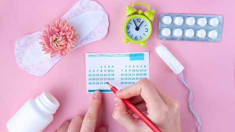 Krvácanie mimo menštruácie: Aké sú časté príčiny tohto problému?