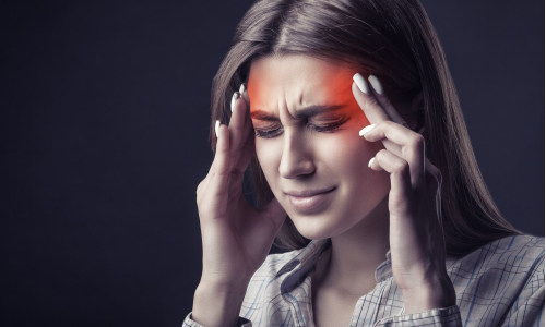 Čo vyvoláva migrénu? Pozor na týchto 7 najčastejších spúšťačov!