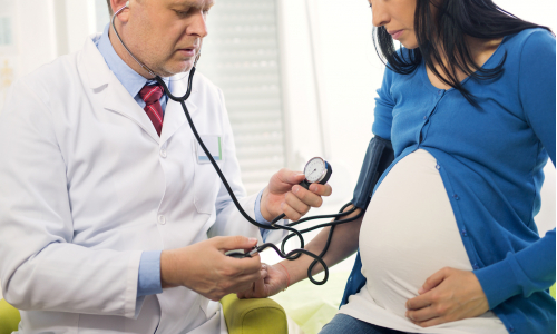 Preeklampsia v tehotenstve: Vážne ohrozuje život matky aj dieťaťa