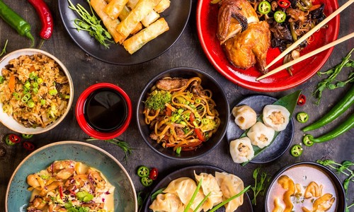 Ázijská kuchyňa – recepty na TOP jedlá, ktoré si musíš doma pripraviť!