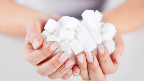 Šokujúce mýty o cukre: Čo potrebuješ vedieť o tomto tichom zabijakovi?