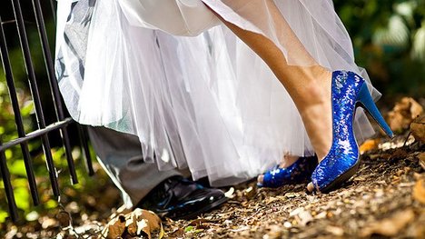 Modré svadobné topánky