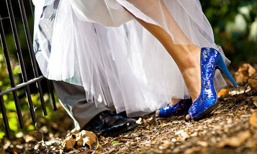 Modré svadobné topánky