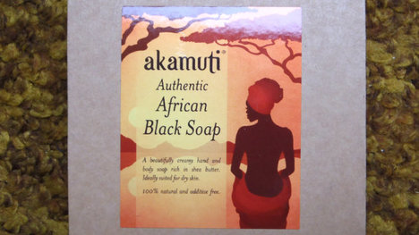 TEST: Akamuti Africké čierne mydlo