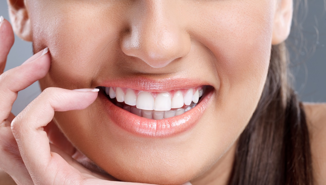 7 tipov na domáce bielenie zubov – ako na žiarivý chrup bez poškodenia?