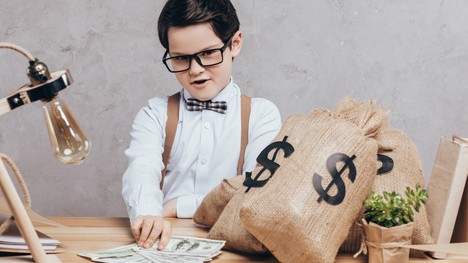 Kedy a ako je vhodné deti učiť správne narábať s peniazmi
