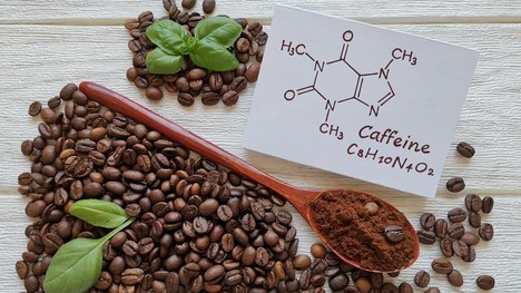 Aké blahodarne účinky má kofeín na organizmus?