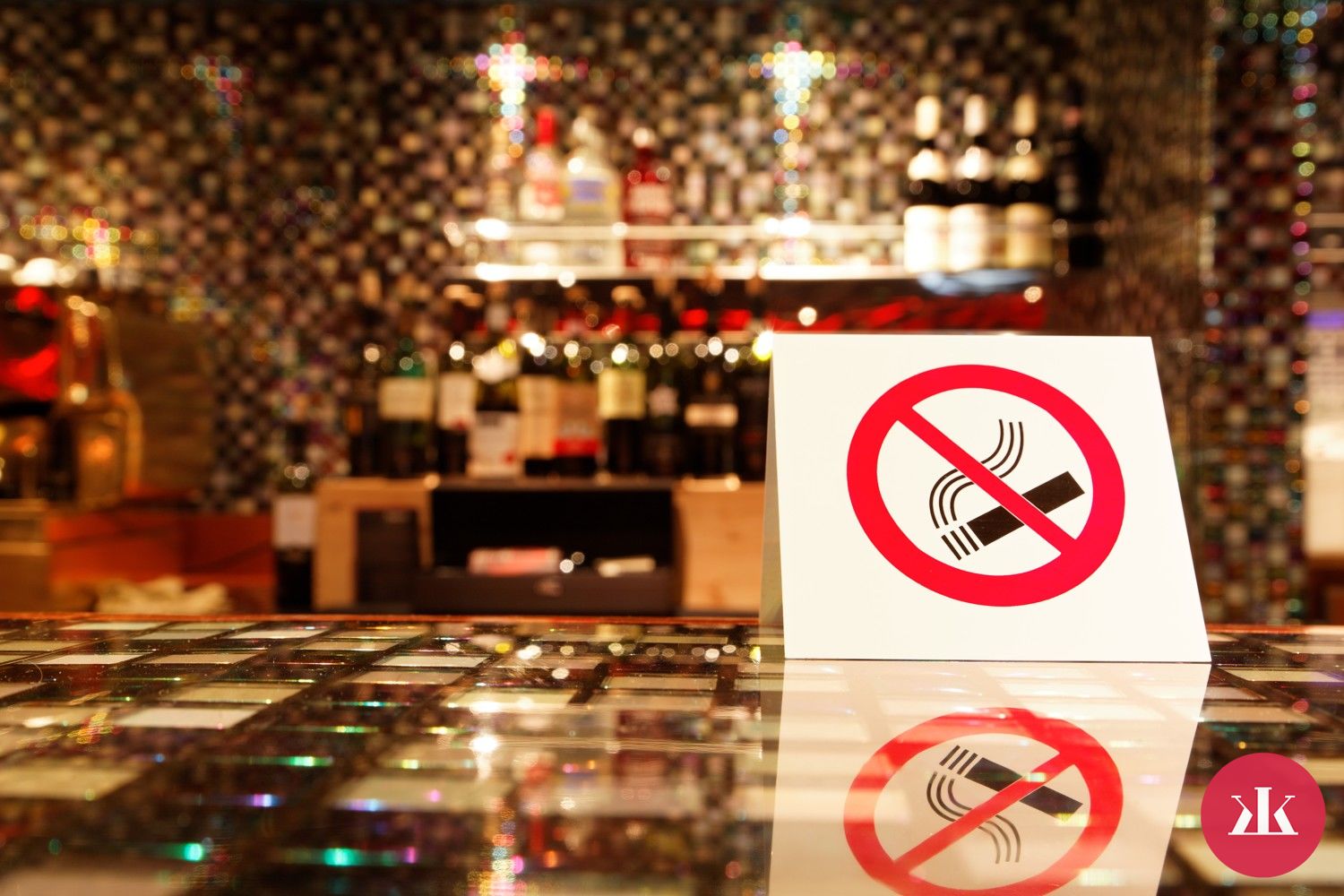 zákaz fajčiť