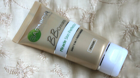 TEST: Garnier BB Cream Miracle Skin Perfector