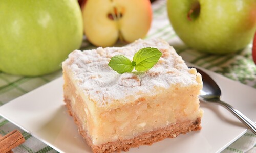 Vynikajúce jablkové koláče – TOP 7 receptov na sladké dobroty z jabĺčok