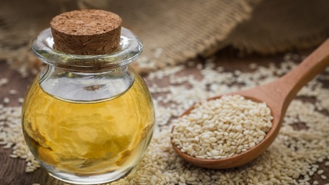 Sezamový olej: V čom je taký jedinečný tento prastarý olej?