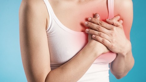 Bolesť pŕs – 10 možných príčin tohto nepríjemného problému