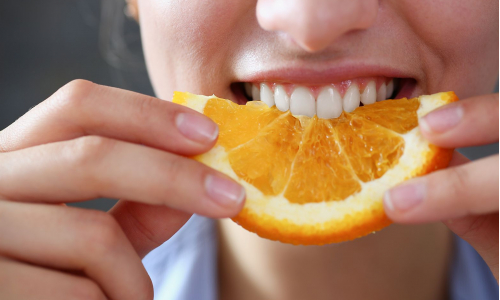Čo škodí zubom? Poznáme tie najhoršie potraviny pre zuby