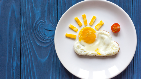 Raňajky od A po Z: Odborníci ti poradia, ako začať produktívny deň!